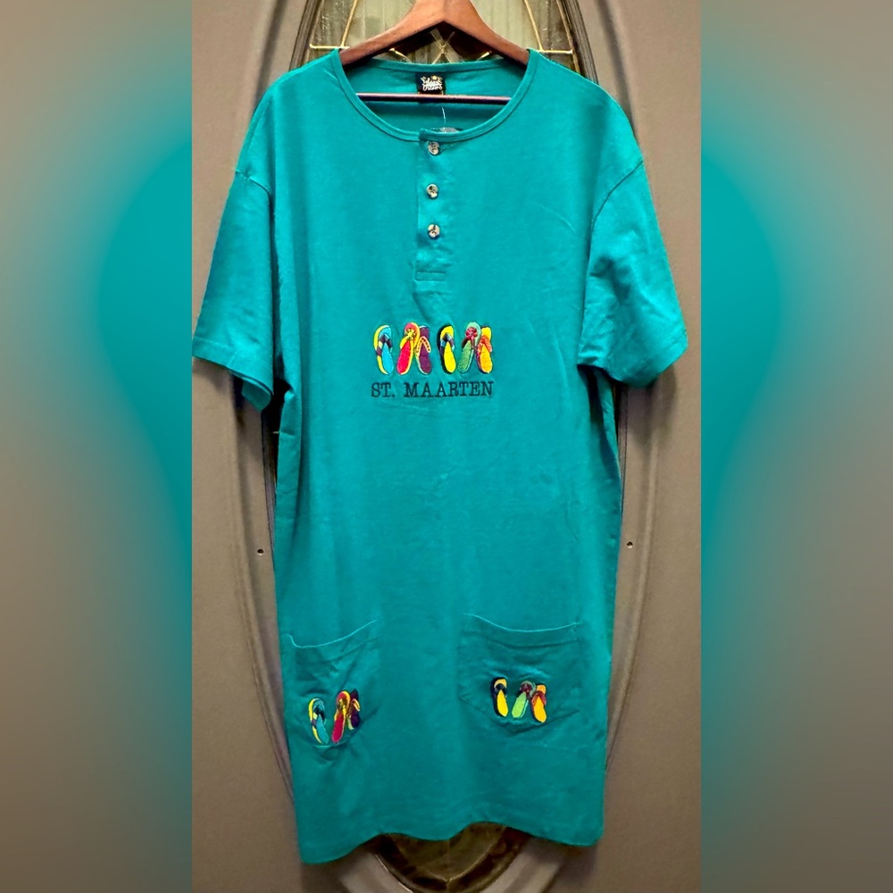 NWT Women’s St. Maarten Teal lounge/swimsuit coverup One Size 100% cotton
